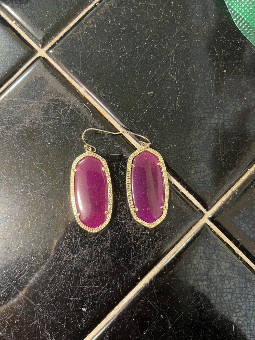 Kendra Scott Elle Fuchsia Stone Gold-Trim Drop Earrings